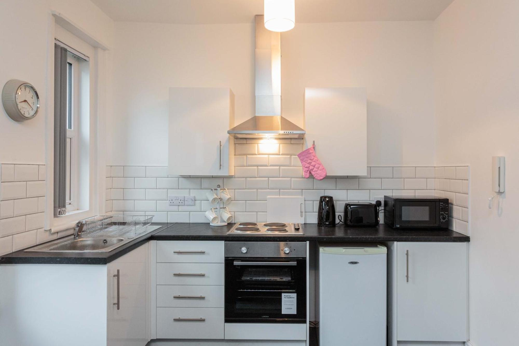 Cherry Property - Berry Apartments Blackpool Værelse billede