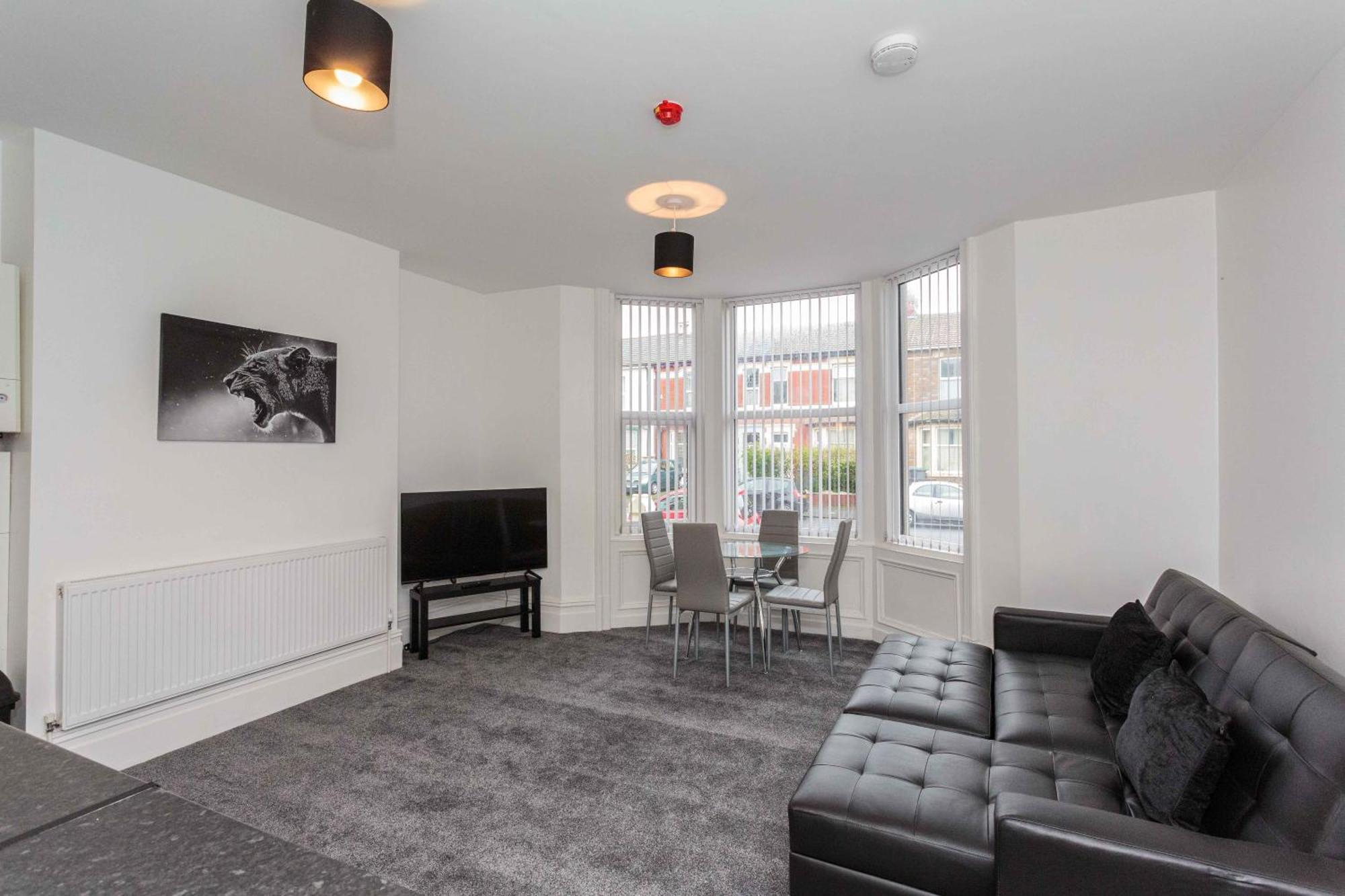 Cherry Property - Berry Apartments Blackpool Værelse billede
