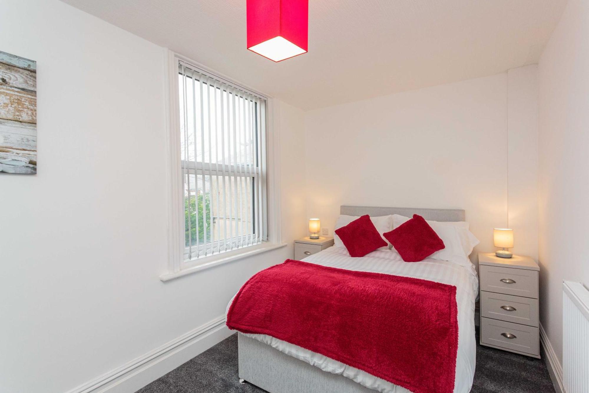 Cherry Property - Berry Apartments Blackpool Værelse billede